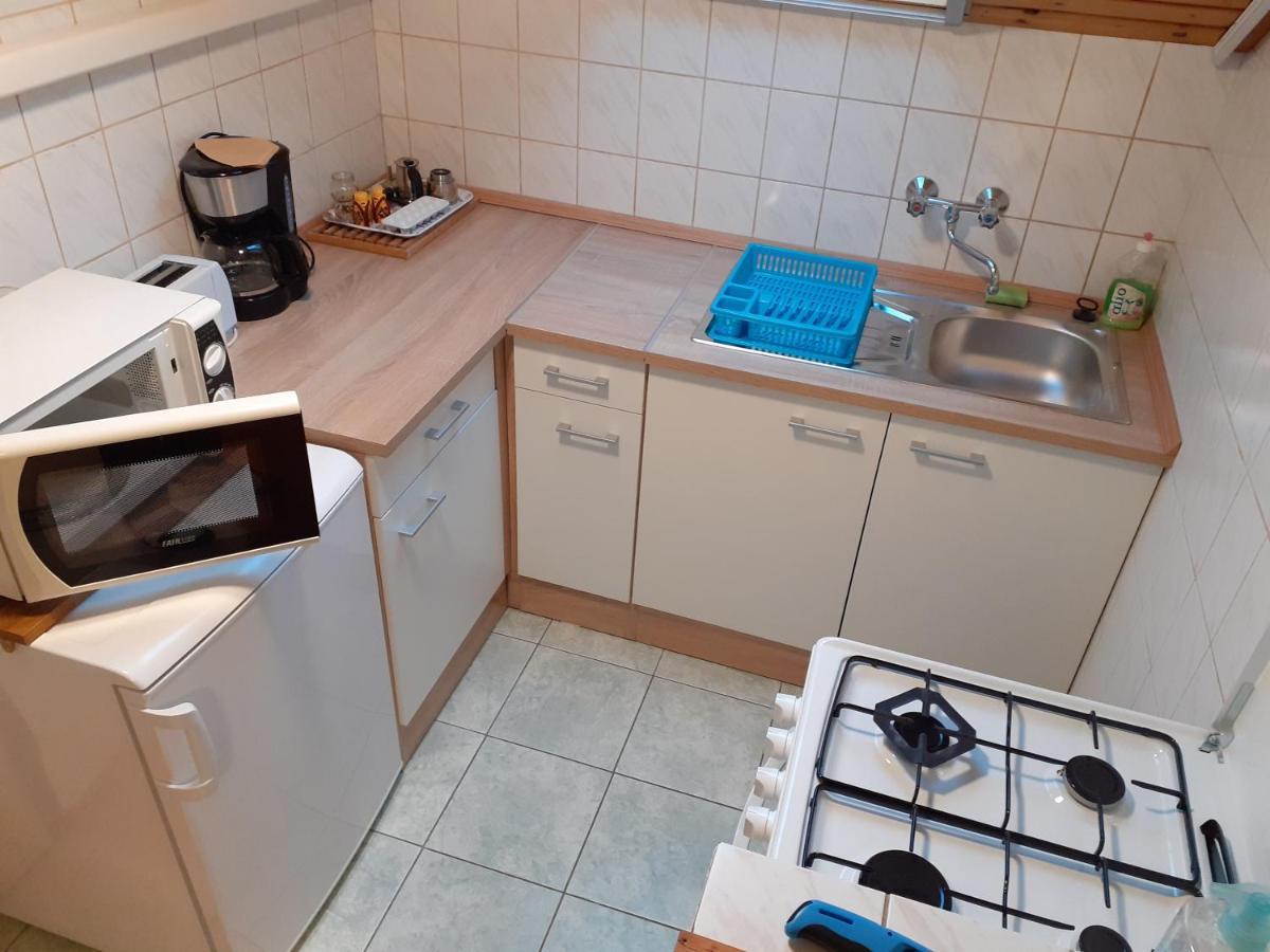 Patri Apartmanhaz Appartement Keszthely Buitenkant foto