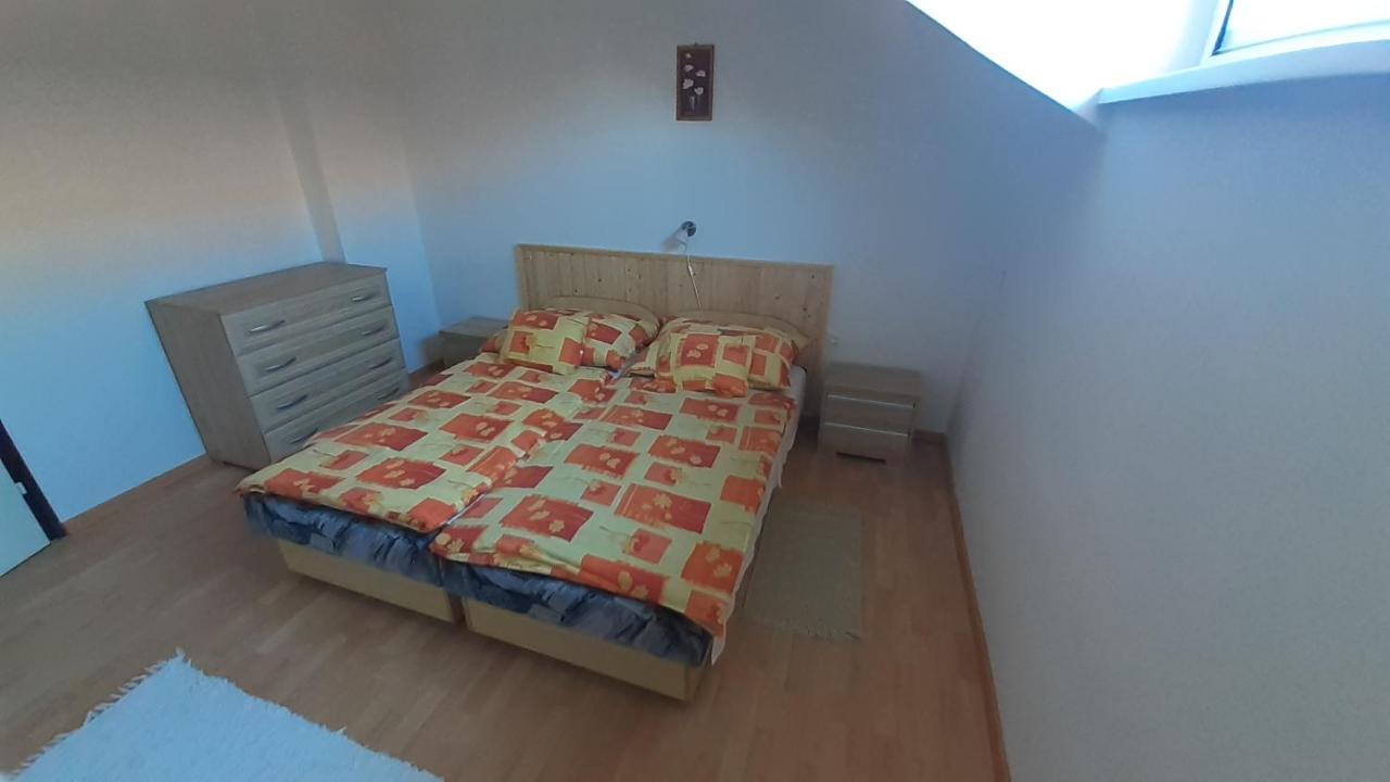 Patri Apartmanhaz Appartement Keszthely Buitenkant foto