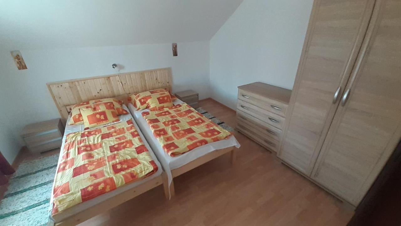 Patri Apartmanhaz Appartement Keszthely Buitenkant foto