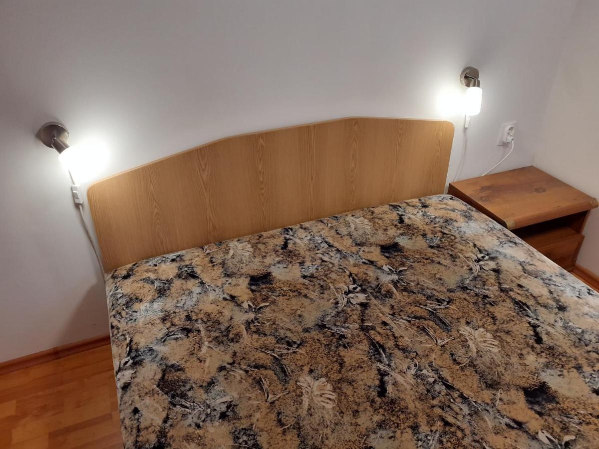 Patri Apartmanhaz Appartement Keszthely Buitenkant foto