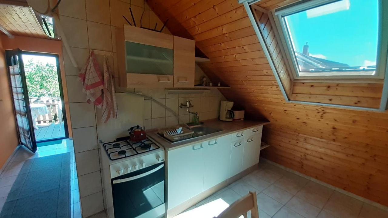 Patri Apartmanhaz Appartement Keszthely Buitenkant foto