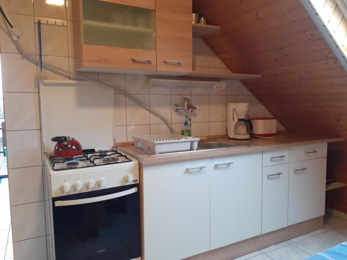 Patri Apartmanhaz Appartement Keszthely Buitenkant foto