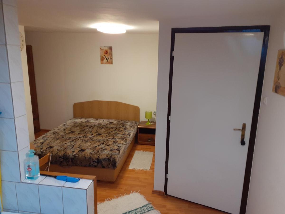 Patri Apartmanhaz Appartement Keszthely Buitenkant foto