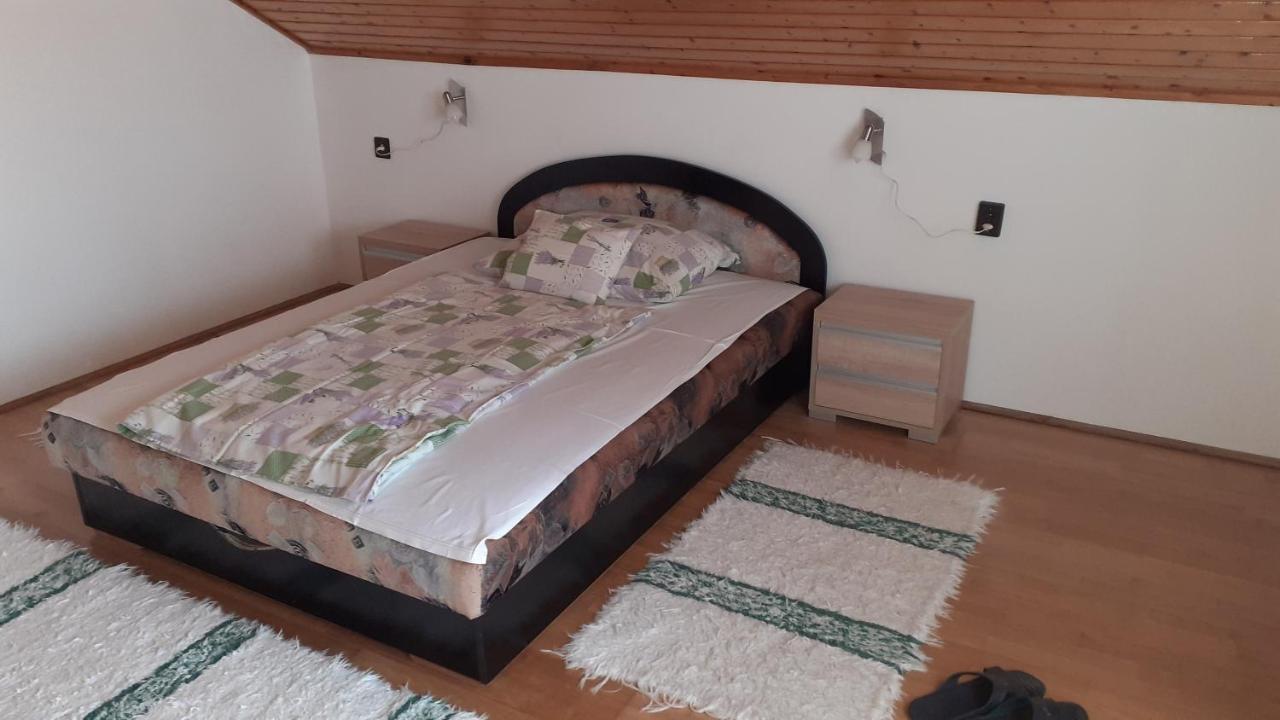 Patri Apartmanhaz Appartement Keszthely Buitenkant foto