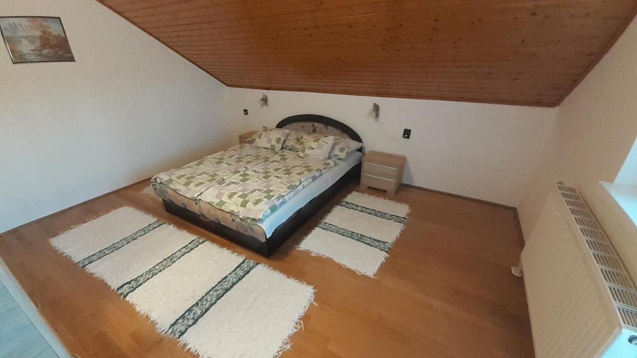 Patri Apartmanhaz Appartement Keszthely Buitenkant foto